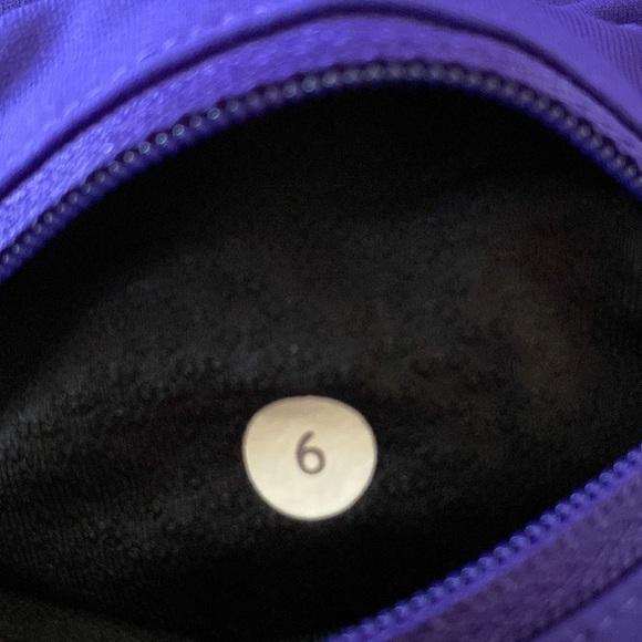 Lululemon Run: Fast And Free Crop | size 6 - Picture 10 of 10